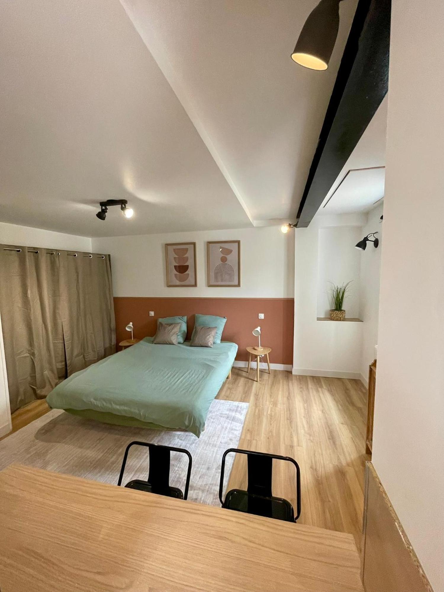 Appartement A La Campagne L'Isle-sur-la-Sorgue Exterior photo
